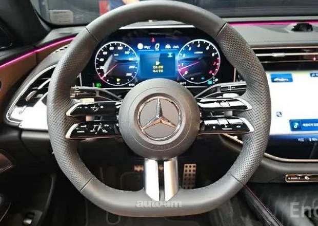 Mercedes-Benz E 300