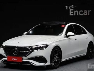 Mercedes-Benz E 300  2025 
