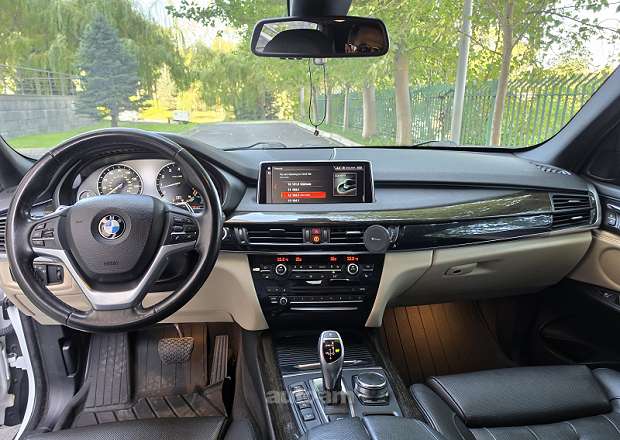 BMW X5 2017 — լուսանկար 7