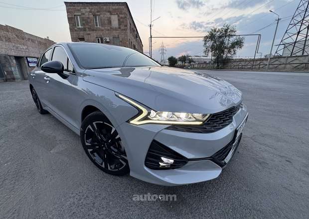 Kia K5 2022 — photo 1