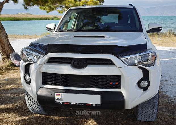 Toyota 4-Runner 2020 — լուսանկար 4