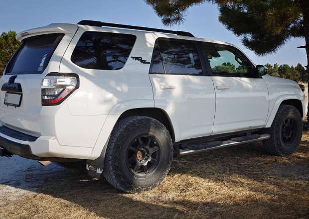 Toyota 4-Runner 2020 — լուսանկար 2