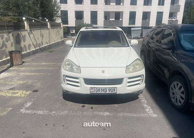 Porsche Cayenne 2009 — լուսանկար 2
