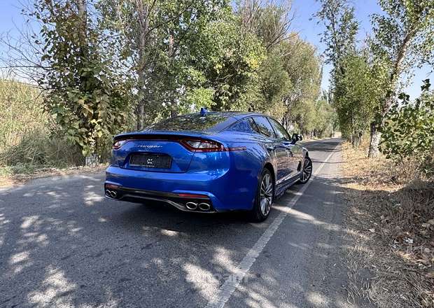 Kia Stinger 2019 — լուսանկար 3