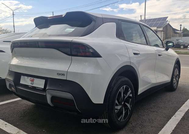 Changan Nevo Q05