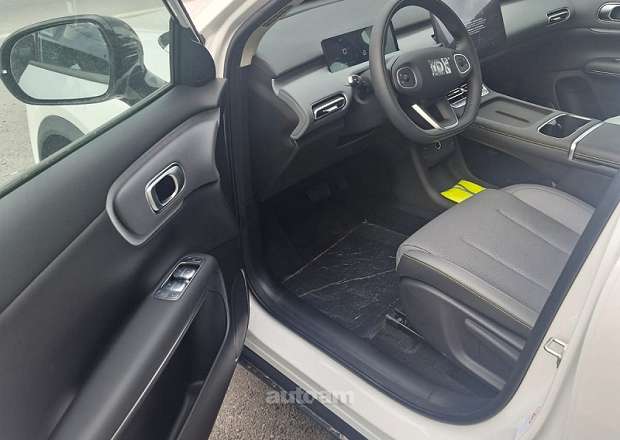 Changan Nevo Q05
