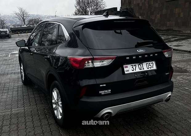 Ford Escape 2019 — լուսանկար 4