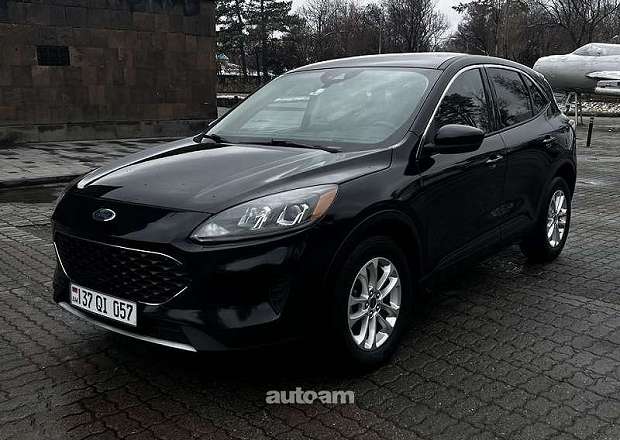 Ford Escape 2019 — լուսանկար 1