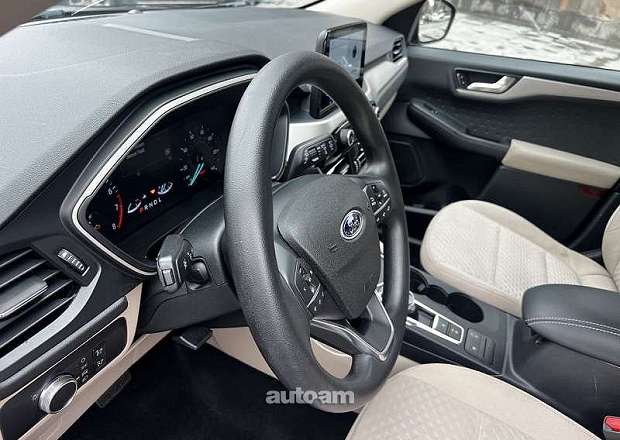 Ford Escape 2019 — լուսանկար 9