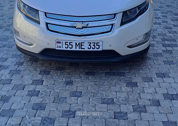 Chevrolet Volt 2012 — լուսանկար 1