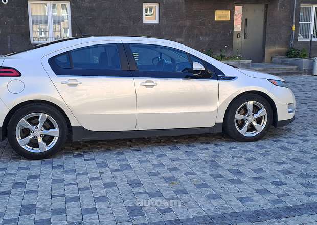Chevrolet Volt 2012 — լուսանկար 4