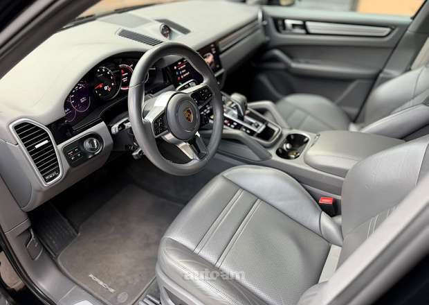 Porsche Cayenne Coupe