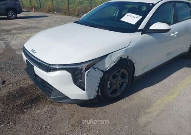 Kia K4