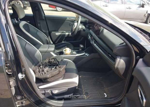 Kia K4