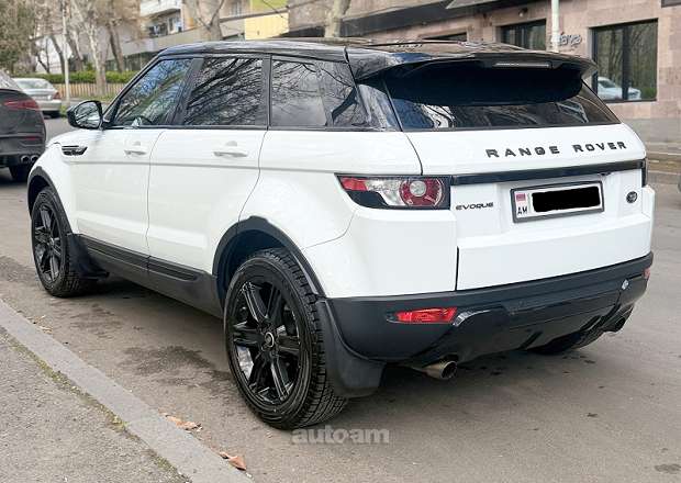 Land Rover Range Rover Evoque 2015 — фото 1