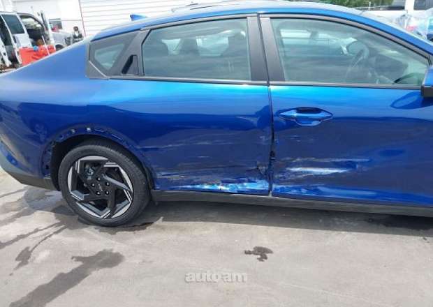 Kia K4