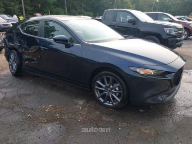 Mazda 3  2025 