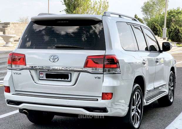 Toyota Land Cruiser 200 2008 — լուսանկար 4