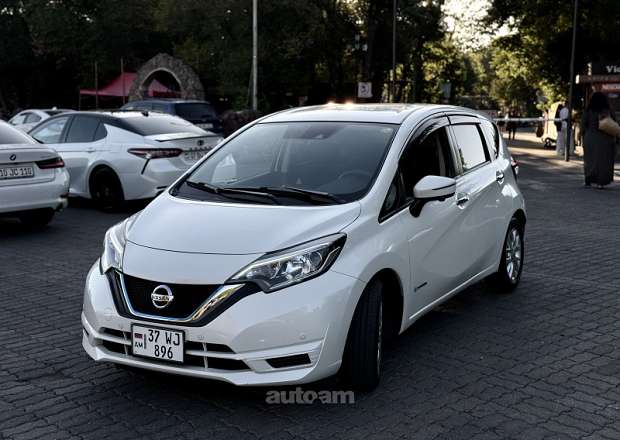 Nissan Note 2018 — լուսանկար 3
