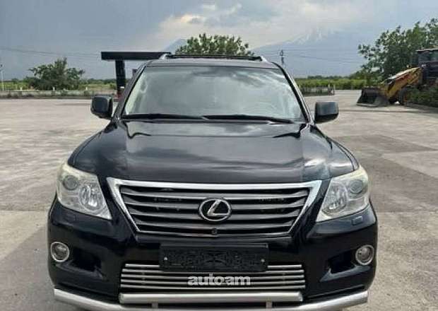 Lexus LX 570