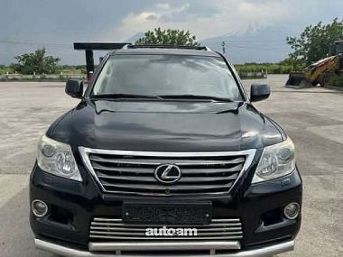 Lexus LX 570  2011 