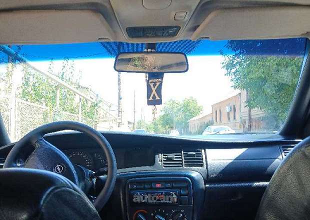 Opel Vectra 1997 — լուսանկար 7