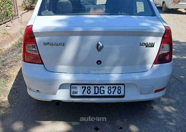 Renault Logan 2010 — photo 4