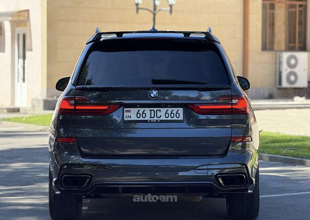BMW X7 2021 — photo 5