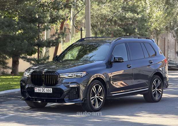 BMW X7 2021 — photo 3