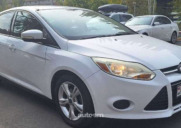 Ford Focus 2013 — լուսանկար 2