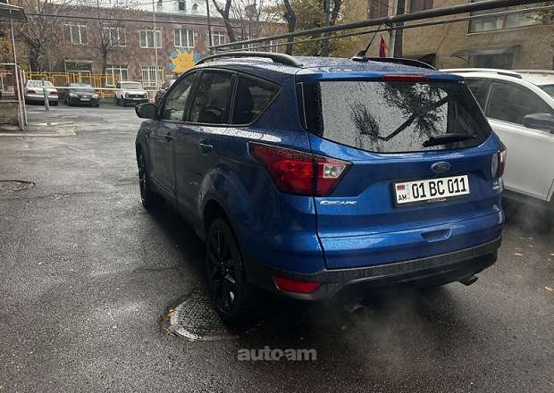 Ford Escape 2019 — լուսանկար 4