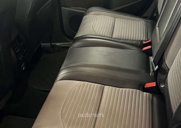Ford Escape 2019 — լուսանկար 9
