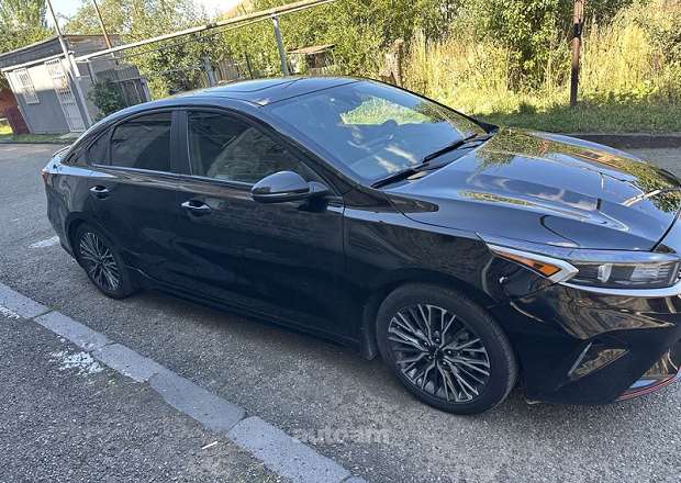 Kia Forte 2023 — լուսանկար 3