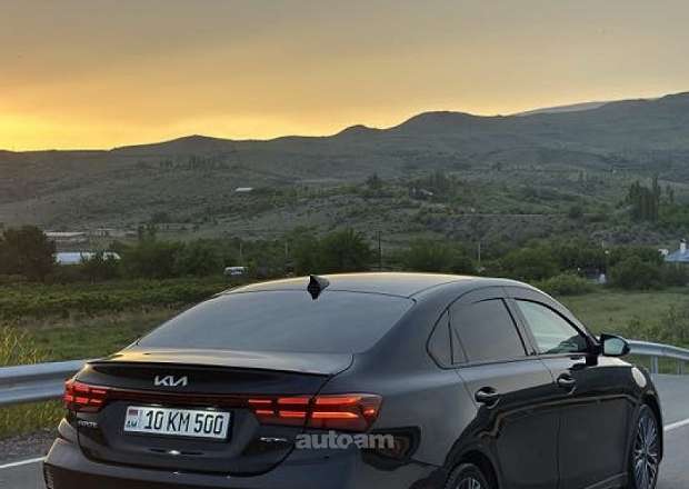 Kia Forte 2023 — լուսանկար 4