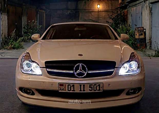 Mercedes-Benz CLS 500 2006 — фото 9