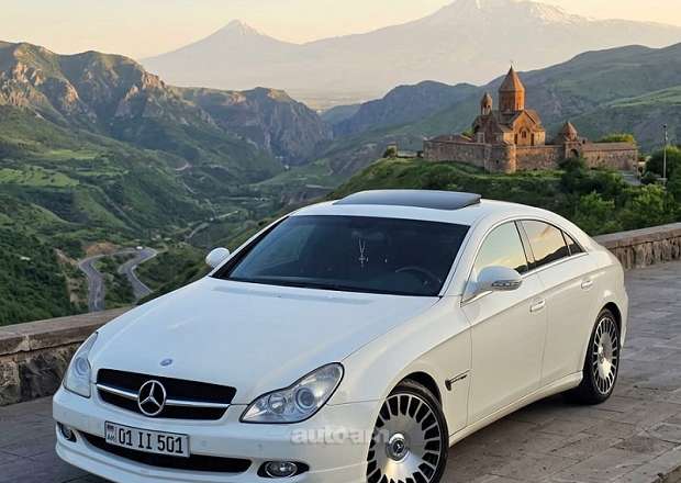 Mercedes-Benz CLS 500 2006 — фото 1