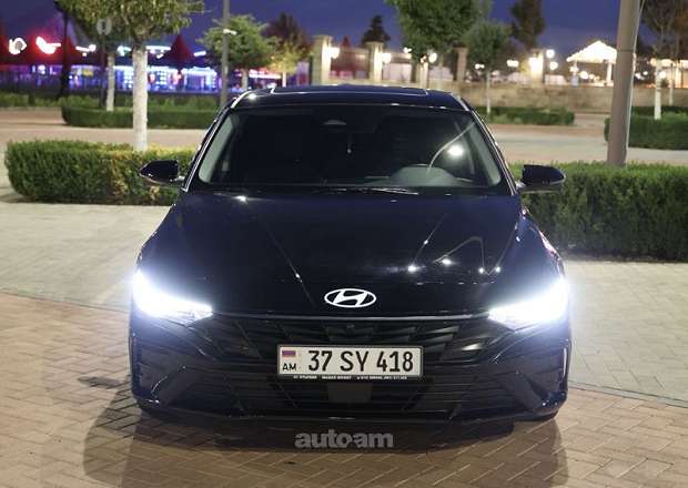 Hyundai Elantra 2024 — լուսանկար 2