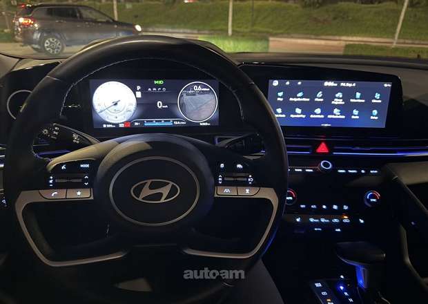 Hyundai Elantra 2024 — լուսանկար 9