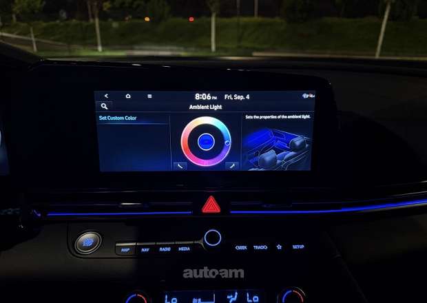 Hyundai Elantra 2024 — լուսանկար 13