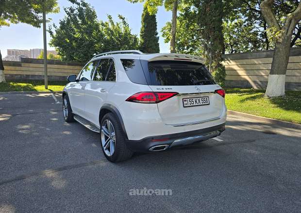 Mercedes-Benz GLE 350 2021 — լուսանկար 14