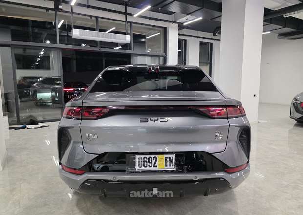 BYD Song  L