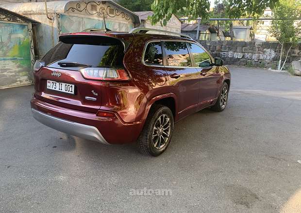 Jeep Cherokee 2019 — լուսանկար 3