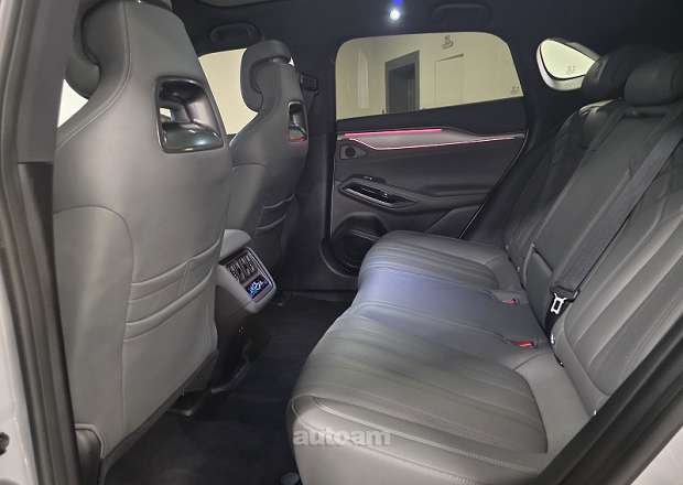 BYD Song  L