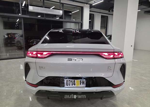 BYD Song  L