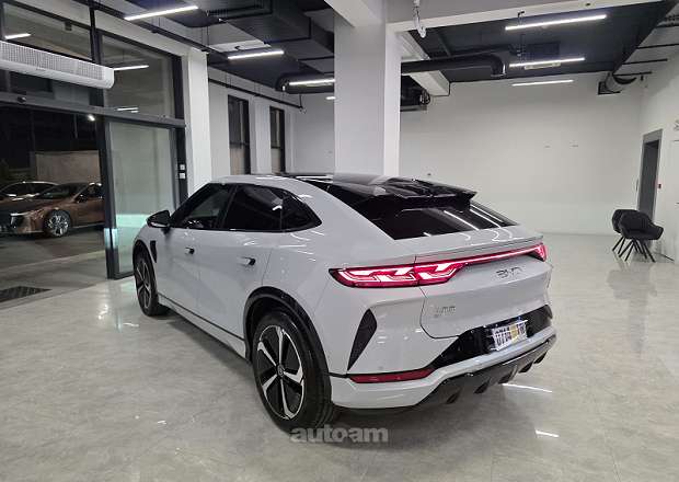 BYD Song  L