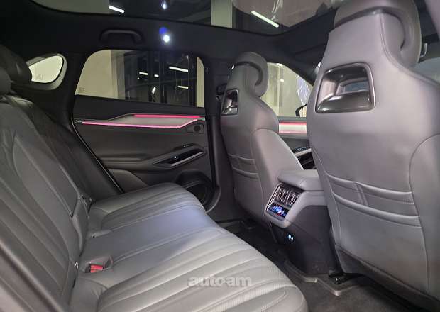 BYD Song  L