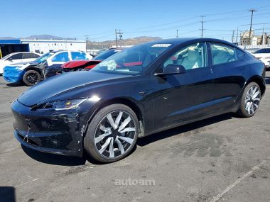 Tesla Model 3  2025 