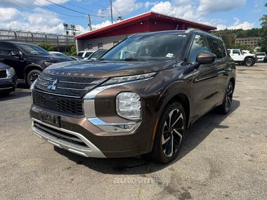 Mitsubishi Outlander  2022 