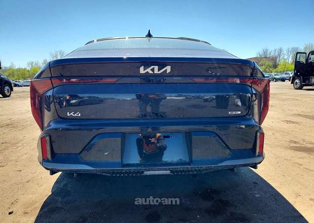 Kia K4
