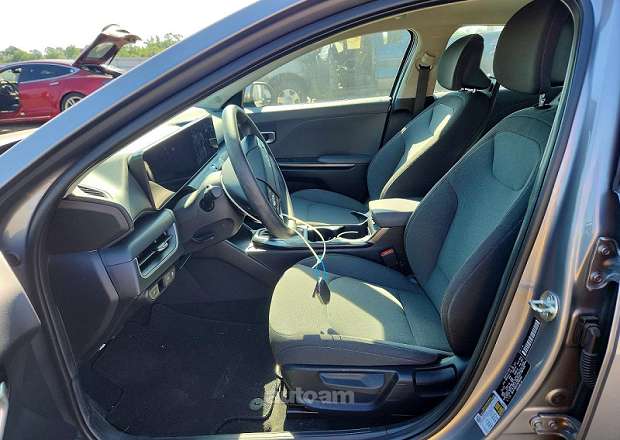 Kia K4